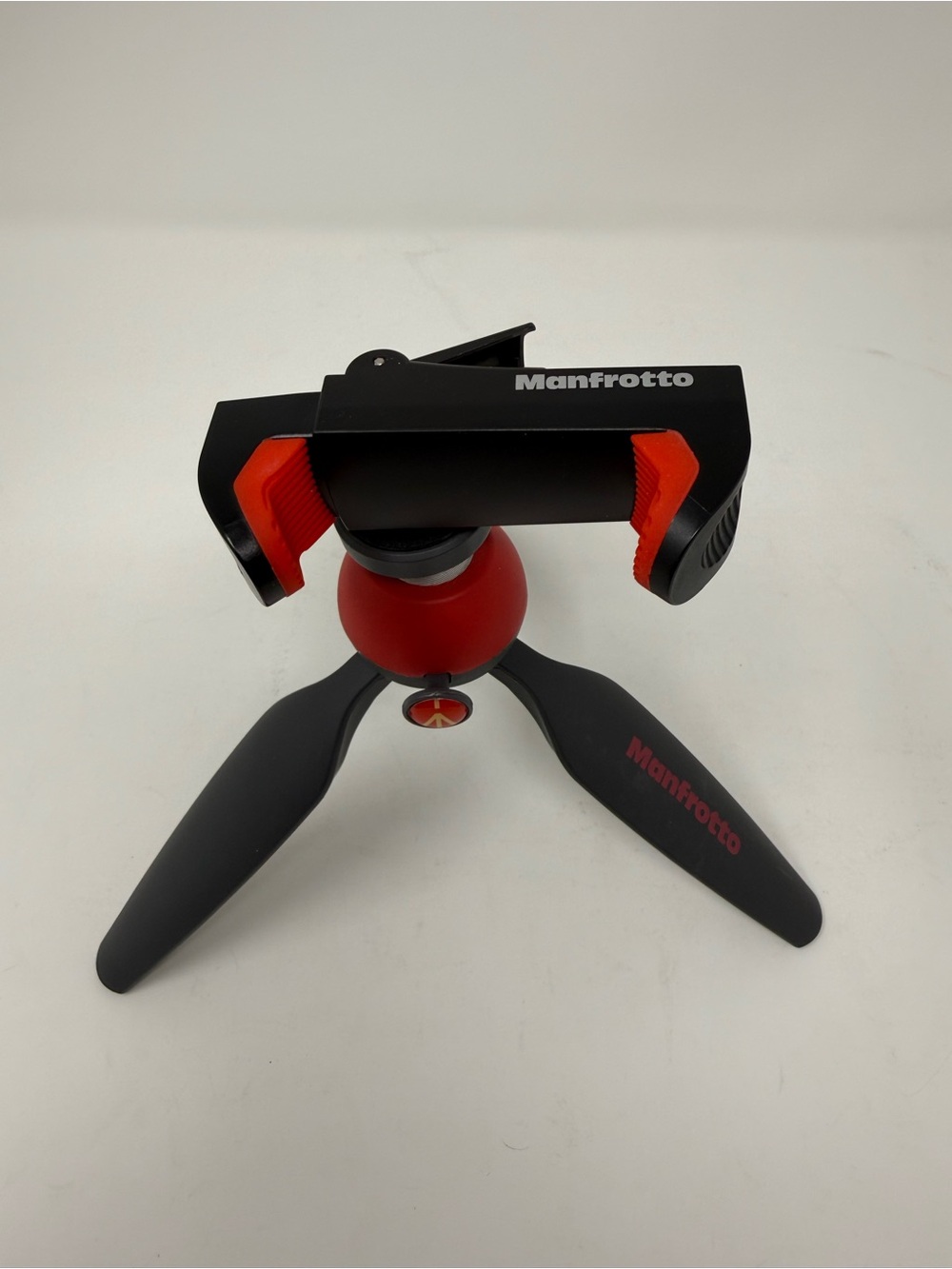 Manfrotto PIXI Mini Tripod with Universal Smartphone Clamp